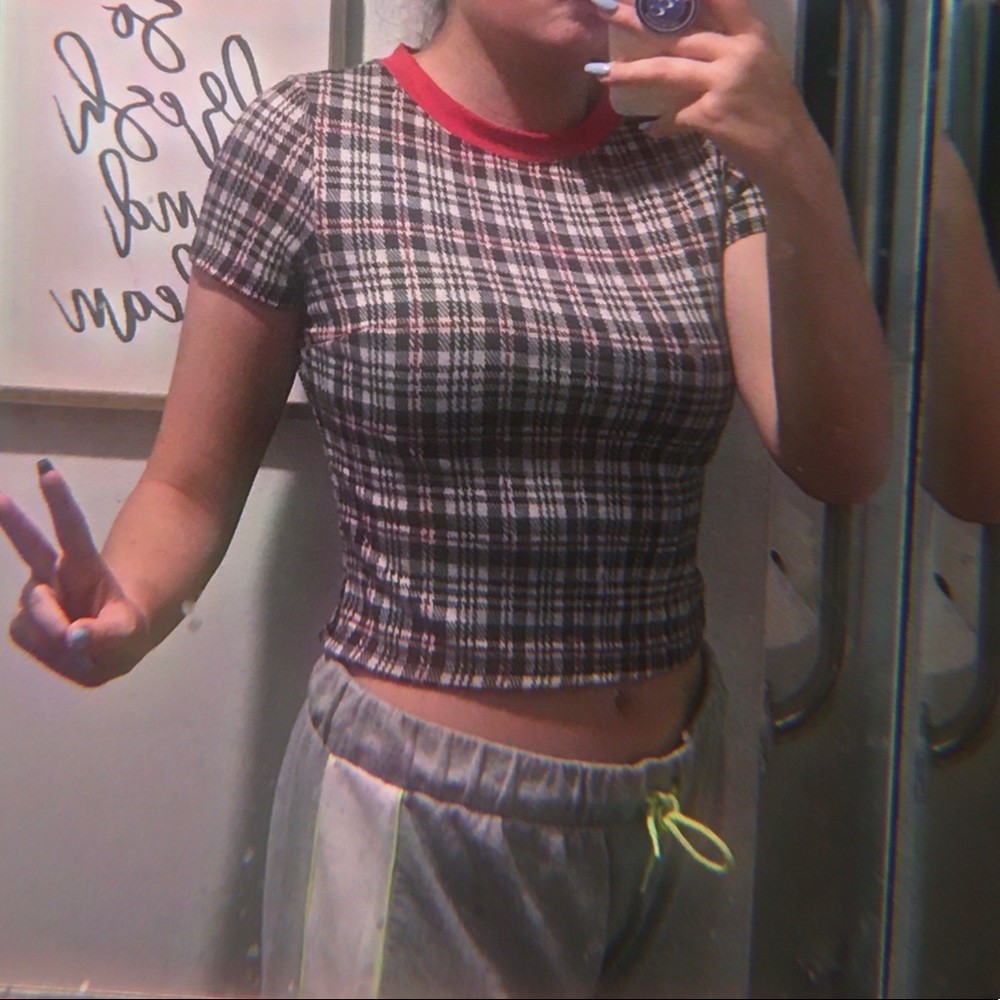 crop top